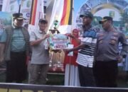 FESTIVAL PACU JALUR SENTAJO RAYA PIALA DANREM 031 WIRABIMA BERJALAN SUKSES DIHADIRI RIBUAN MASYARAKAT KUANSING.
