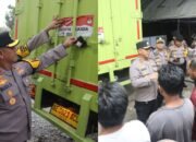 KAPOLRES ROHUL MONITORING KEDATANGAN LOGISTIK PILKADA TAHUN 2024 DI GUDANG KPU