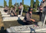 “Polwan Polres Kampar Gelar Ziarah ke TMP, Dipimpin Kasat Lantas AKP Wulan Afdhalia Ramdhani”