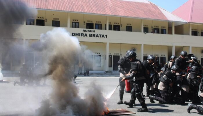Brimob Polda Riau Gelar Latihan Operasi Aman Nusa I, Tingkatkan Kesiapsiagaan Personel Hadapi Ancaman Kamtibmas