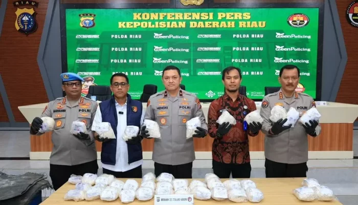 Operasi Undercover Buy Berhasil Bongkar Peredaran 22,7 Kg Heroin di Bengkalis