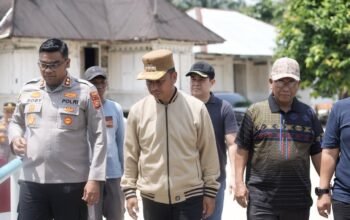 Bupati Kampar Tinjau Kesiapan Peresmian Jembatan Merah Putih Presisi di Desa Gobah