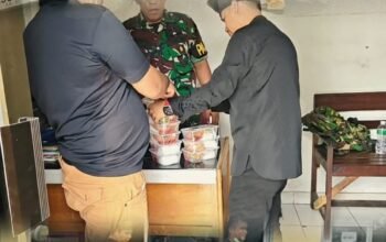 Yayasan Tanjak Bertuah Riau Hadirkan Kepedulian di Jum’at Berkah, Sasar Pengguna Jalan hingga Aparat Penjaga Kota