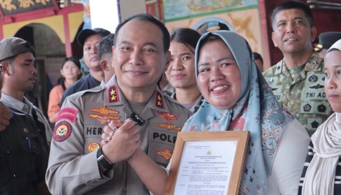 Dikerahkan Pasca Demo Pasca Demonstrasi, Kapolda Riau Bersama Forkopimda Turun ke Panipahan Gelar Cooling System dan Kampanye Anti Narkoba