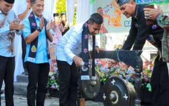 Bupati Kampar Buka Festival Kreatif Lipat Kain Season 3, Dorong Pelestarian Budaya dan Ekonomi Kreatif