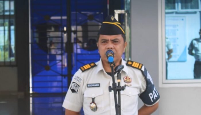 Kepala Seksi Administrasi Kamtib Pimpin dan Berikan Amanat Apel Pagi Lapas Narkotika Rumbai