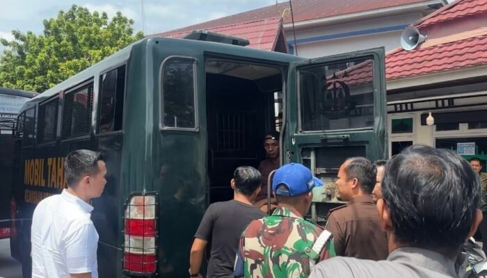 Enam Tahanan Kejari Pekanbaru Kabur Saat Tiba di Pengadilan